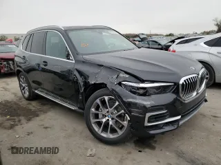 2023 BMW X5 sDrive40i with VIN 5UXCR4C02P9N98490, listed as a Copart auction lot 35780763 with 2,541 mi miles. Bid and sale history available at carsss.com. Image 4.