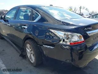 2013 Nissan Altima 2.5 SL with VIN 1N4AL3AP5DN503398, listed as a IAAI auction lot 41875760 with 47,684 mi miles. Bid and sale history available at carsss.com. Image 6.