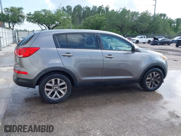 2016 Kia Sportage LX with VIN KNDPBCAC1G7813044, listed as a IAAI auction lot 41976849 with Not Provided miles and . Bid and sale history available at carsss.com. Image 13.