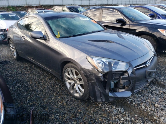 2014 Hyundai Genesis Coupe 2.0T z VIN KMHHT6KD6EU119079, wystawiony jako Copart lot #83364634 z przebiegiem 85 647 mil mil oraz Szkoda całkowita • Salvage title. Historia ofert i sprzedaży dostępna na DreamBid. Obrazek 4.