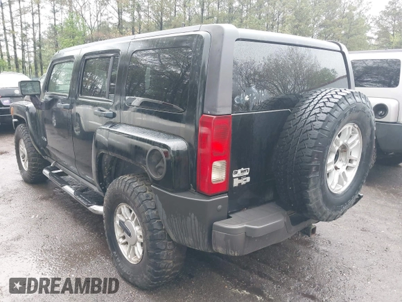 2006 Hummer H3 with VIN 5GTDN136368154620, listed as a IAAI auction lot 41955170 with 159,077 mi miles. Bid and sale history available at carsss.com. Image 3.