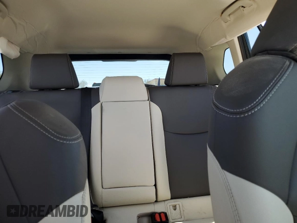 2024 Toyota Corolla Cross XLE с VIN 7MUDAAAG9RV100890, выставлен на аукционе Copart как лот 55168555 с пробегом Не указан миль и Списание • Salvage title. История ставок и продаж доступна на DreamBid. Изображение 10.