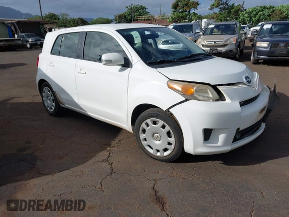 2013 Scion xD with VIN JTKKUPB44D1031699, listed as a IAAI auction lot 40850515 with 167,486 mi miles. Bid and sale history available at carsss.com. Image 1.