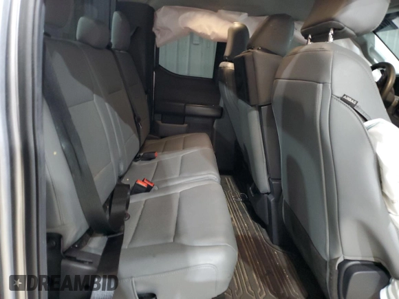 2022 Ford F-150 XL с VIN 1FTFX1E55NFB71587, выставлен на аукционе Copart как лот 84770224 с пробегом 43 261 миль миль и Списание • Salvage title. История ставок и продаж доступна на DreamBid. Изображение 10.