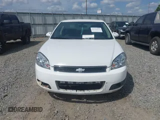 2012 Chevrolet Impala Police Police z VIN 2G1WD5E36C1310220, wystawiony jako IAAI lot #42166830 z przebiegiem 200 004 mil mil oraz . Historia ofert i sprzedaży dostępna na DreamBid. Obrazek 11.
