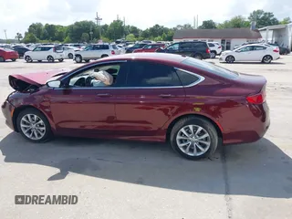 2015 Chrysler 200 C with VIN 1C3CCCCB4FN655152, listed as a IAAI auction lot 41953932 with 67,014 mi miles and . Bid and sale history available at DreamBid. Image 14.