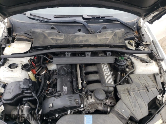2009 BMW 3 Series 328i with VIN WBAWV13509P122108, listed as a Copart auction lot 55055875 with 136,947 mi miles and Salvage title. Bid and sale history available at DreamBid. Image 11.