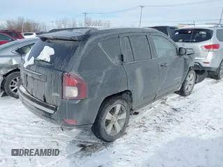 2017 Jeep Compass Latitude с VIN 1C4NJDEB9HD112059, выставлен на аукционе IAAI как лот 41424780 с пробегом 178 045 миль миль и . История ставок и продаж доступна на DreamBid. Изображение 4.