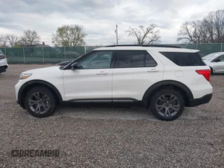 2022 Ford Explorer XLT with VIN 1FMSK8DH6NGC07066, listed as a IAAI auction lot 41856343 with 31,711 mi miles and . Bid and sale history available at DreamBid. Image 14.