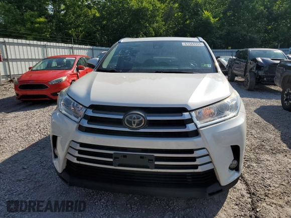2018 Toyota Highlander SE with VIN 5TDJZRFH5JS536369, listed as a Copart auction lot 61564955 with 130,185 mi miles and Salvage title. Bid and sale history available at DreamBid. Image 5.