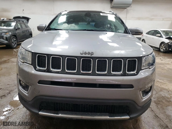 2020 Jeep Compass Limited with VIN 3C4NJDCB1LT208970, listed as a Copart auction lot 83399494 with 33,668 mi miles and Non Repairable. Bid and sale history available at carsss.com. Image 5.