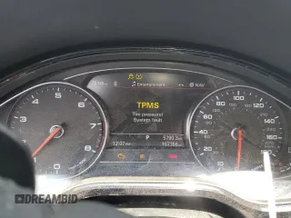 2011 Audi A8 z VIN WAURVAFD2BN004871, wystawiony jako Copart lot #55208355 z przebiegiem 167 356 mil mil oraz Szkody całkowita. Historia ofert i sprzedaży dostępna na DreamBid. Obrazek 9.