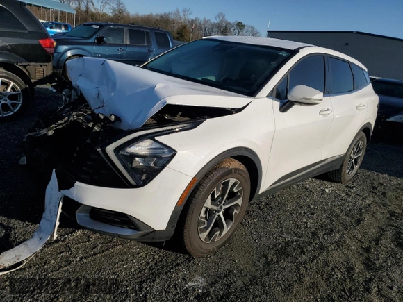 2023 Kia Sportage EX with VIN 5XYK33AF4PG100403, listed as a Copart auction lot 48826545 with 57,813 mi miles and Salvage Title. Bid and sale history available at carsss.com. Image 1.