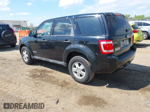 2008 Ford Escape XLS z VIN 1FMCU02Z58KE21611, wystawiony jako IAAI lot #42268488 z przebiegiem 227 198 mil mil oraz . Historia ofert i sprzedaży dostępna na DreamBid. Obrazek 3.