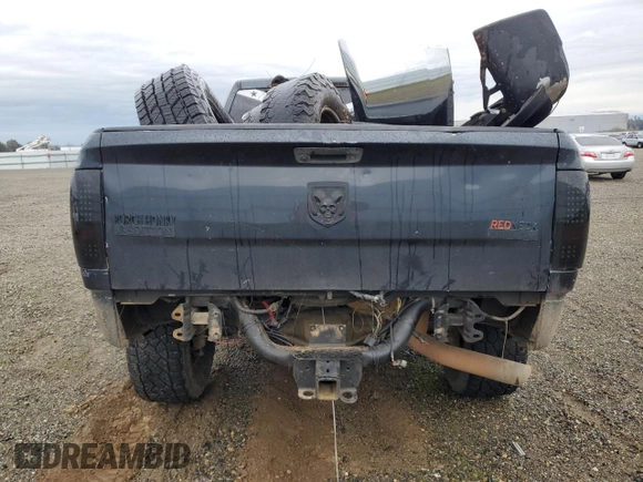 2015 Ram 2500 Tradesman z VIN 3C6UR5CL1FG504790, wystawiony jako Copart lot #45208565 z przebiegiem Nie podano mil oraz Nie do naprawy • Non repairable. Historia ofert i sprzedaży dostępna na DreamBid. Obrazek 6.