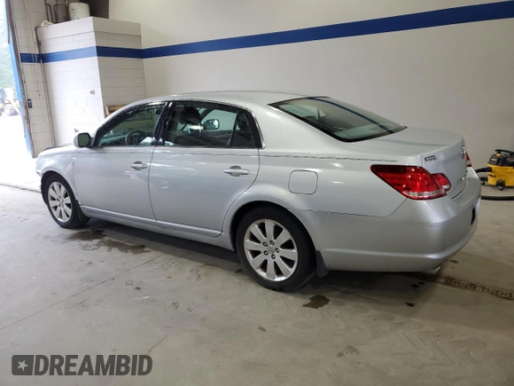 2006 Toyota Avalon XL with VIN 4T1BK36B26U123132, listed as a Copart auction lot 60963825 with 201,776 mi miles and Salvage title. Bid and sale history available at DreamBid. Image 2.