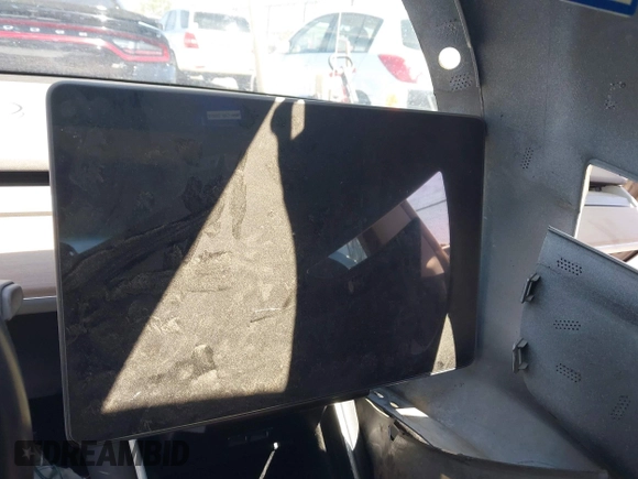 2018 Tesla Model 3 Long Range Battery with VIN 5YJ3E1EA3JF057527, listed as a IAAI auction lot 42072126 with 1 mi miles. Bid and sale history available at carsss.com. Image 14.