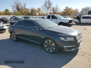 2017 Lincoln MKZ Select z VIN 3LN6L5CC8HR642414, wystawiony jako Copart lot #78535024 z przebiegiem 157 995 mil mil oraz Szkoda całkowita • Salvage title. Historia ofert i sprzedaży dostępna na DreamBid. Obrazek 4.
