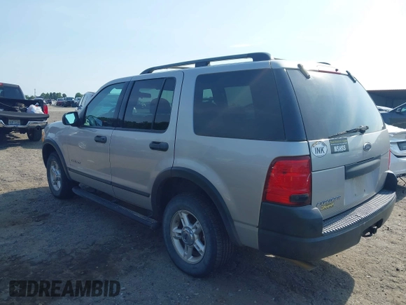 2004 Ford Explorer XLS with VIN 1FMZU72K94UB45244, listed as a IAAI auction lot 42300250 with 267,809 mi miles and . Bid and sale history available at DreamBid. Image 3.