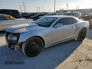 2014 Chevrolet Camaro LT z VIN 2G1FB1E32E9181718, wystawiony jako Copart lot #64754085 z przebiegiem 185 456 mil mil oraz Czysty tytuł • Clean title. Historia ofert i sprzedaży dostępna na DreamBid. Obrazek 1.
