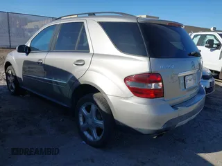 2008 Mercedes-Benz M 3.5L with VIN 4JGBB86E88A355083, listed as a IAAI auction lot 42019076 with 160,928 mi miles. Bid and sale history available at carsss.com. Image 3.