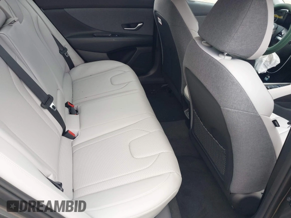 2024 Hyundai Elantra Limited с VIN KMHLP4DG8RU804328, выставлен на аукционе IAAI как лот 42009743 с пробегом 4 633 миль миль и . История ставок и продаж доступна на DreamBid. Изображение 8.