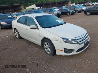 2012 Ford Fusion SE с VIN 3FAHP0HG3CR445925, выставлен на аукционе IAAI как лот 42664342 с пробегом 194 798 миль миль и . История ставок и продаж доступна на DreamBid. Изображение 1.