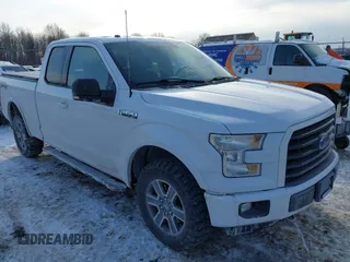 2016 Ford F-150 XLT with VIN 1FTFX1EF4GFC28082, listed as a IAAI auction lot 41394732 with 122,680 mi miles. Bid and sale history available at carsss.com. Image 1.