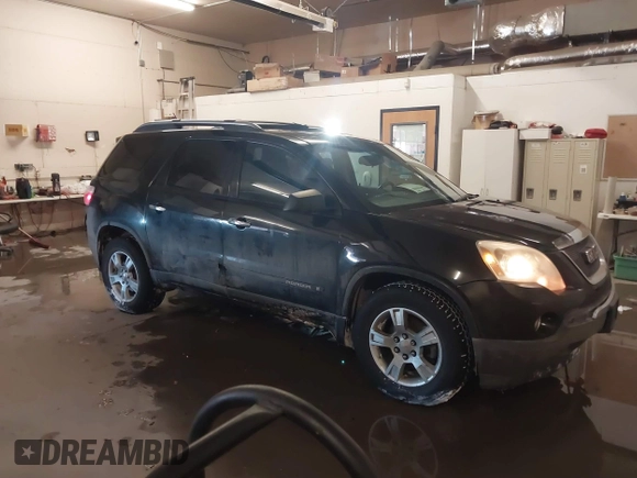 2008 GMC Acadia SLE1 with VIN 1GKEV13768J197840, listed as a IAAI auction lot 41561004 with 201,276 mi miles. Bid and sale history available at carsss.com. Image 1.