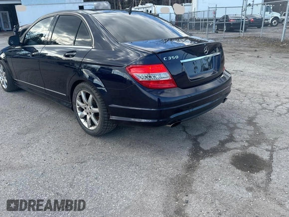 2008 Mercedes-Benz C 350 Sport with VIN WDDGF56X38F138693, listed as a Copart auction lot 53344655 with 187,318 mi miles and Clean Title. Bid and sale history available at DreamBid. Image 3.