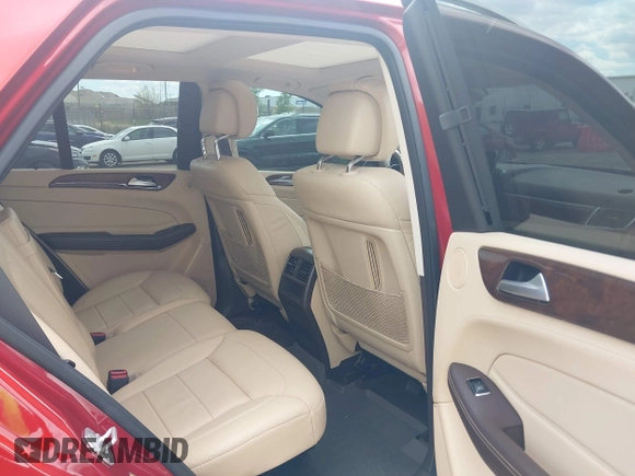2017 Mercedes-Benz GLE 400 with VIN 4JGDA5GB1HA906999, listed as a IAAI auction lot 42211022 with 84,247 mi miles and . Bid and sale history available at DreamBid. Image 8.