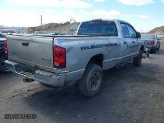 2007 Dodge Ram 2500 SLT with VIN 1D7KS28C07J553495, listed as a IAAI auction lot 41735695 with 405,368 mi miles. Bid and sale history available at carsss.com. Image 4.