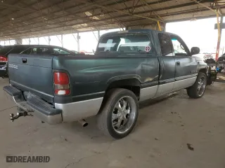 2001 Dodge Ram 1500 with VIN 3B7HC13Y61M514922, listed as a Copart auction lot 49189125 with 215,684 mi miles and Clean Title. Bid and sale history available at carsss.com. Image 3.