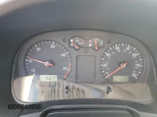 2001 Volkswagen Golf GLS с VIN 9BWGP61J014069680, выставлен на аукционе Copart как лот 52781165 с пробегом 217 745 миль миль и Списание • Salvage title. История ставок и продаж доступна на DreamBid. Изображение 9.