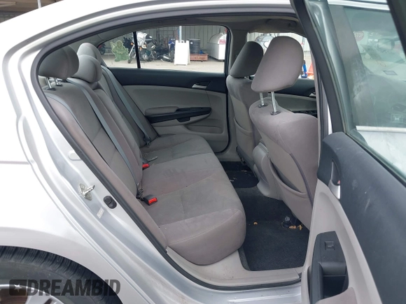 2012 Honda Accord LX Premium z VIN 1HGCP2F46CA011843, wystawiony jako IAAI lot #42145165 z przebiegiem 85 160 mil mil oraz . Historia ofert i sprzedaży dostępna na DreamBid. Obrazek 8.