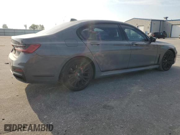 2020 BMW 7 Series 740i xDrive z VIN WBA7T4C02LGF97205, wystawiony jako Copart lot #69569084 z przebiegiem Nie podano mil oraz Szkoda całkowita • Salvage title. Historia ofert i sprzedaży dostępna na DreamBid. Obrazek 3.