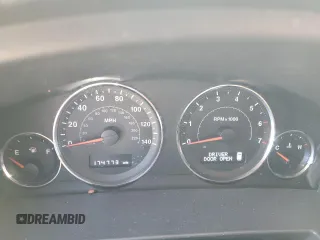 2008 Jeep Commander Sport with VIN 1J8HG48K88C114181, listed as a Copart auction lot 73712204 with 174,773 mi miles and Non Repairable. Bid and sale history available at carsss.com. Image 9.