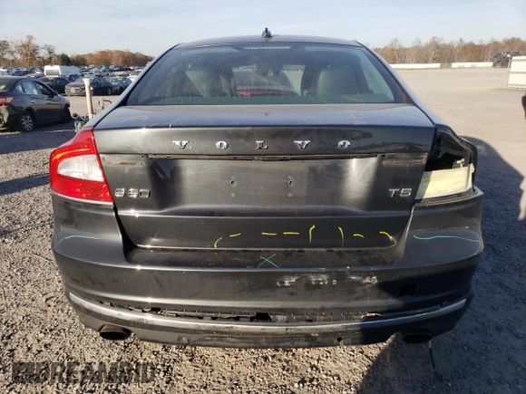 2015 Volvo S80 T5 Drive-E Platinum z VIN YV140MAM8F1186278, wystawiony jako Copart lot #78441364 z przebiegiem 73 299 mil mil oraz Szkoda całkowita • Salvage title. Historia ofert i sprzedaży dostępna na DreamBid. Obrazek 6.