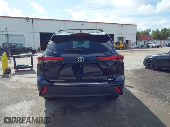 2023 Toyota Highlander L with VIN 5TDKDRBH5PS039744, listed as a IAAI auction lot 42776603 with 15,840 mi miles and . Bid and sale history available at DreamBid. Image 16.