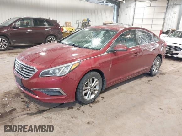 2015 Hyundai Sonata SE z VIN 5NPE24AFXFH039782, wystawiony jako IAAI lot #41299851 z przebiegiem 85 676 mil mil oraz . Historia ofert i sprzedaży dostępna na DreamBid. Obrazek 2.