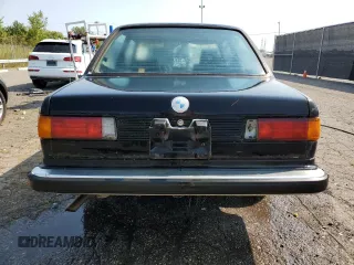 1983 BMW 3 Series z VIN WBAAG3306D9005277, wystawiony jako Copart lot #71227614 z przebiegiem 190 318 mil mil oraz Tytuł czysty. Historia ofert i sprzedaży dostępna na DreamBid. Obrazek 6.