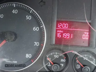 2008 Volkswagen Jetta S with VIN 3VWJM71K88M087847, listed as a IAAI auction lot 42457302 with 161,991 mi miles and . Bid and sale history available at DreamBid. Image 14.