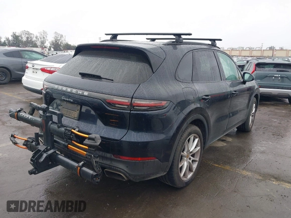 2021 Porsche Cayenne z VIN WP1AA2AY6MDA00356, wystawiony jako IAAI lot #41468711 z przebiegiem 73 329 mil mil oraz . Historia ofert i sprzedaży dostępna na DreamBid. Obrazek 4.