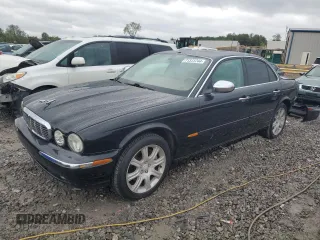 2004 Jaguar XJ VDP with VIN SAJWA74C64SG27143, listed as a Copart auction lot 71373744 with 129,942 mi miles and Salvage Title. Bid and sale history available at carsss.com. Image 1.