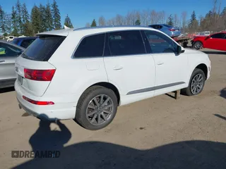 2019 Audi Q7 Premium Plus z VIN WA1LAAF78KD006428, wystawiony jako IAAI lot #41432030 z przebiegiem 63 380 mil mil oraz . Historia ofert i sprzedaży dostępna na DreamBid. Obrazek 4.