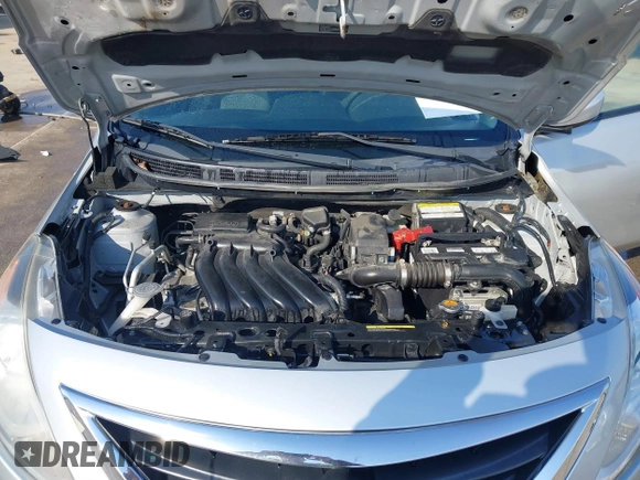 2017 Nissan Versa SV z VIN 3N1CN7AP3HK427702, wystawiony jako IAAI lot #41741711 z przebiegiem 146 889 mil mil oraz . Historia ofert i sprzedaży dostępna na DreamBid. Obrazek 10.