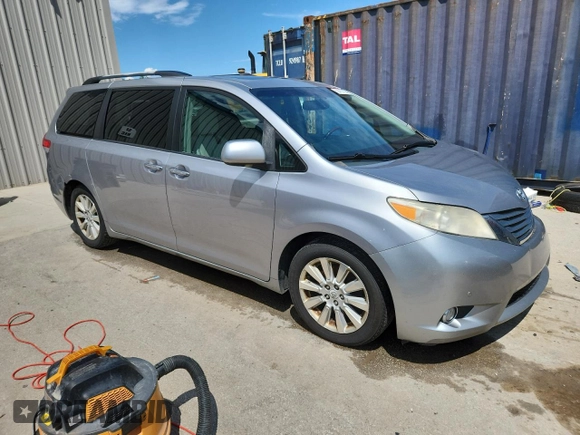 2011 Toyota Sienna XLE AAS with VIN 5TDYK3DC6BS024449, listed as a Copart auction lot 62478785 with 215,477 mi miles and Non repairable. Bid and sale history available at DreamBid. Image 4.
