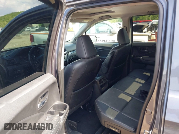 2018 Honda Ridgeline RTL-E with VIN 5FPYK3F74JB004162, listed as a IAAI auction lot 42180687 with 160,805 mi miles and . Bid and sale history available at DreamBid. Image 8.
