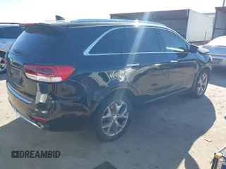 2017 Kia Sorento SX z VIN 5XYPK4A50HG236857, wystawiony jako IAAI lot #41727918 z przebiegiem 112 677 mil mil oraz . Historia ofert i sprzedaży dostępna na DreamBid. Obrazek 4.