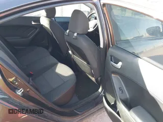 2018 Kia Forte LX with VIN 3KPFL4A72JE207860, listed as a IAAI auction lot 41683785 with 122,475 mi miles. Bid and sale history available at carsss.com. Image 8.